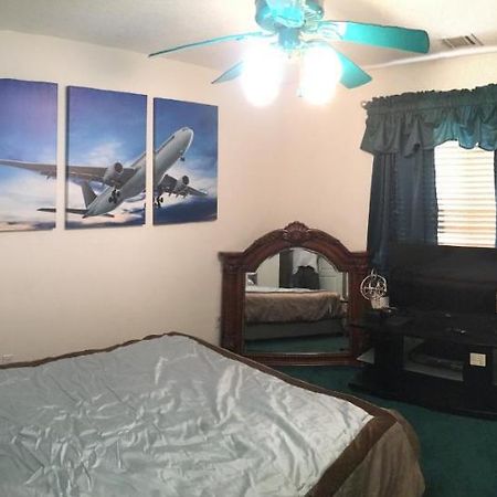 Charming/Comfortable Rooms Victorville Exteriér fotografie