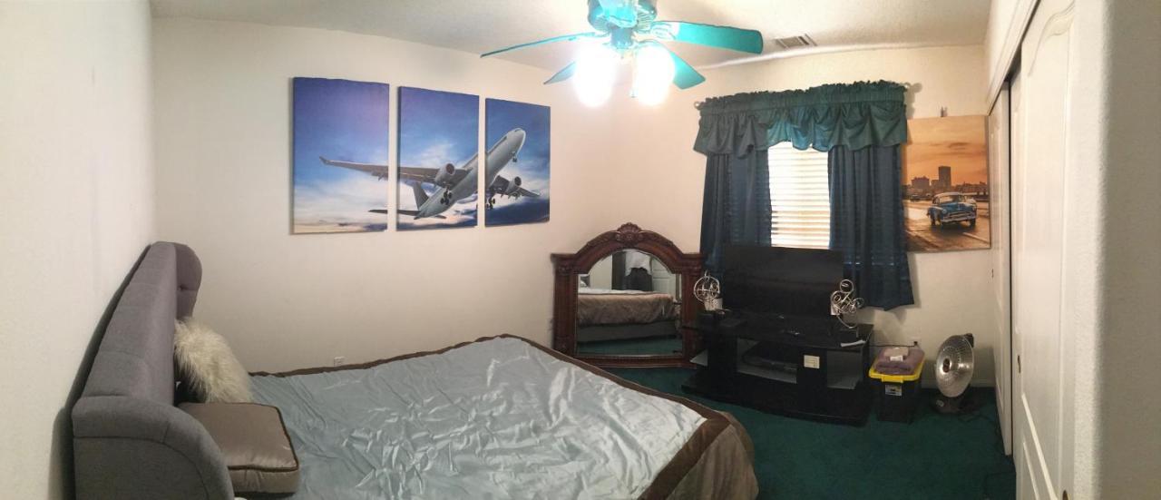 Charming/Comfortable Rooms Victorville Exteriér fotografie